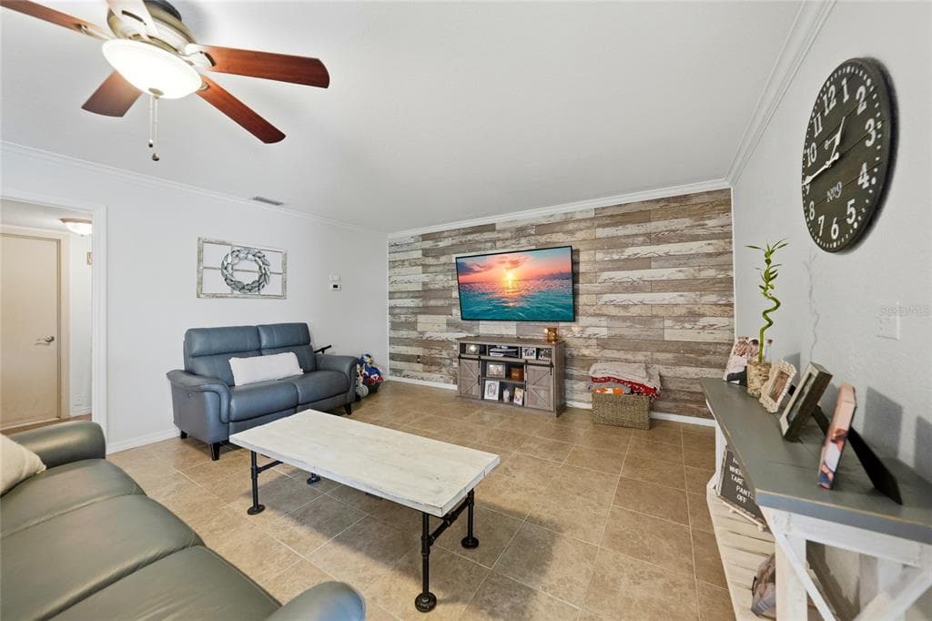 4053 PINSTAR TERRACE photo 8