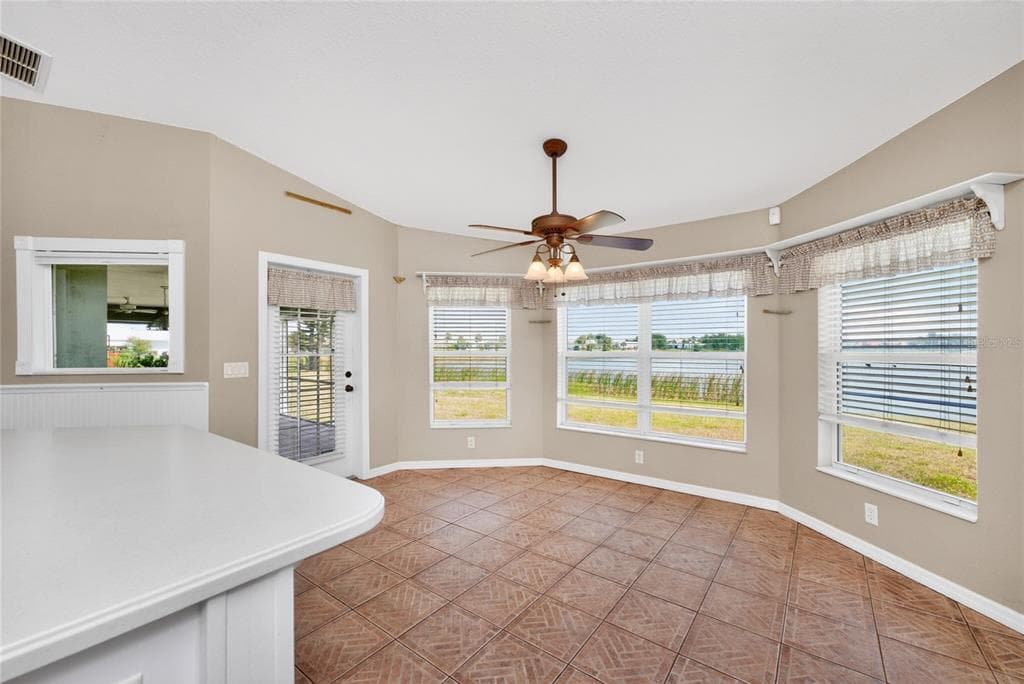 7110 SAN CASA DRIVE photo 12