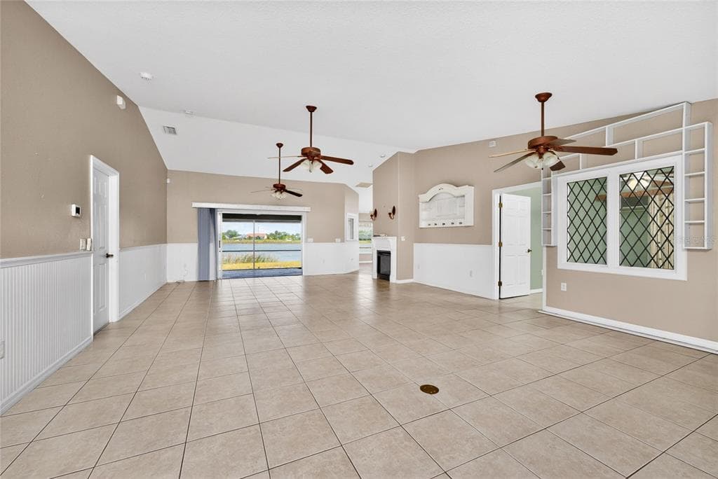 7110 SAN CASA DRIVE photo 4