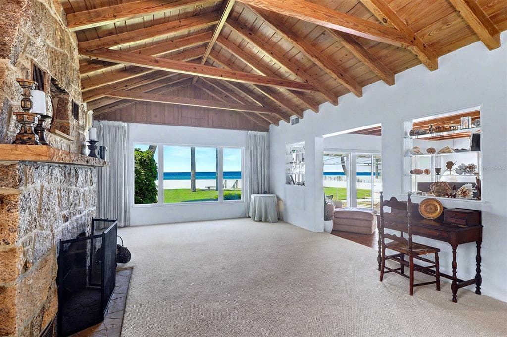 18206 SUNSET BOULEVARD photo 17