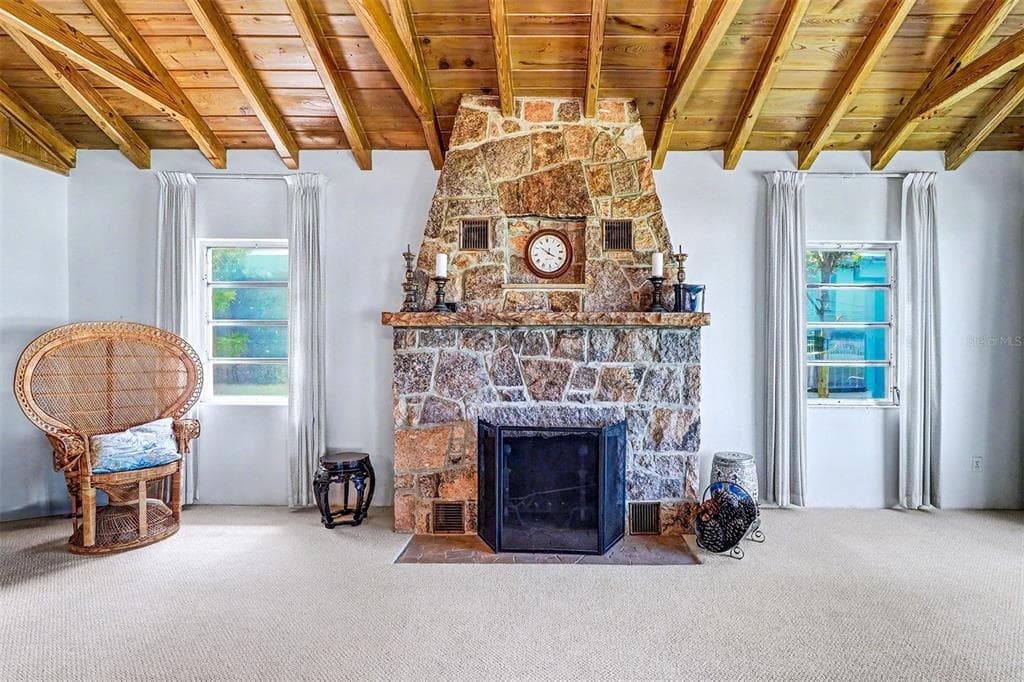 18206 SUNSET BOULEVARD photo 18