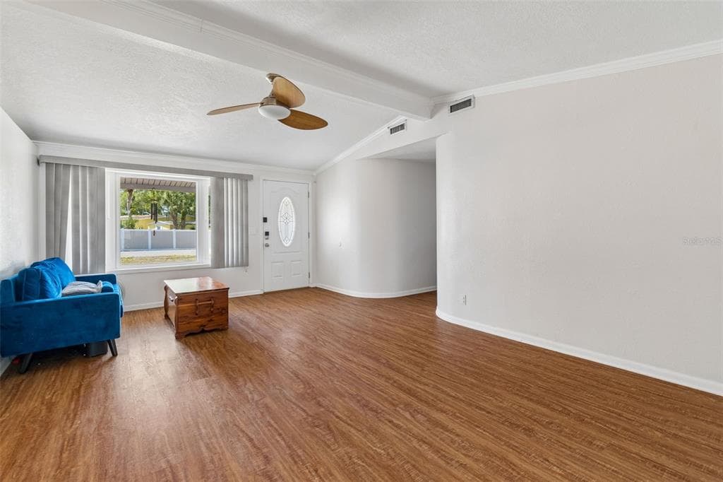 1130 SWEENEY DRIVE photo 6