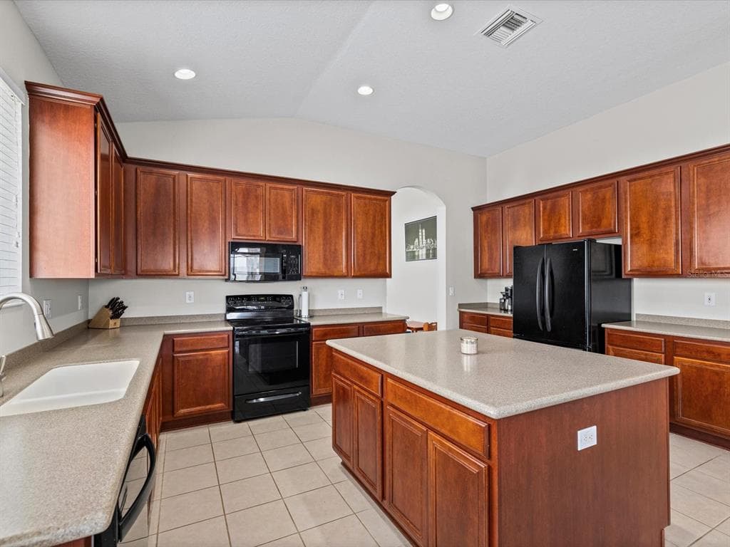 13744 TRULL WAY photo 4