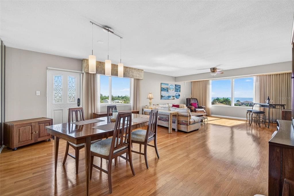 1365 SNELL ISLE BOULEVARD NE 6A photo 6