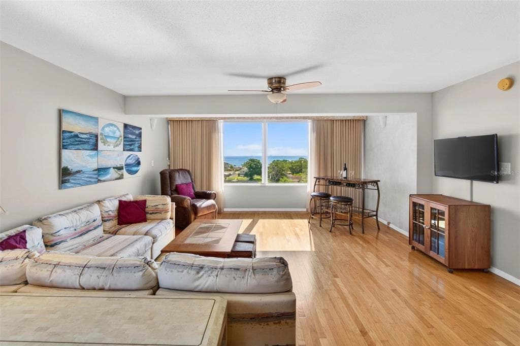 1365 SNELL ISLE BOULEVARD NE 6A photo 13