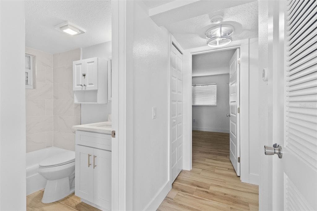 245 104TH AVENUE 5 photo 9