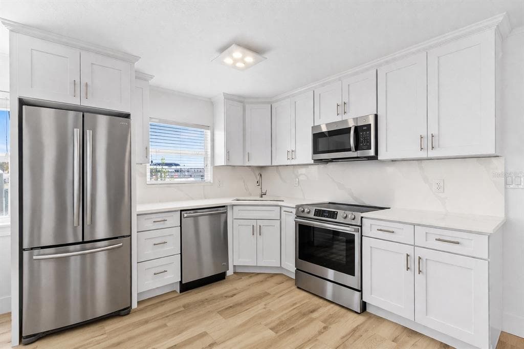245 104TH AVENUE 5 photo 4