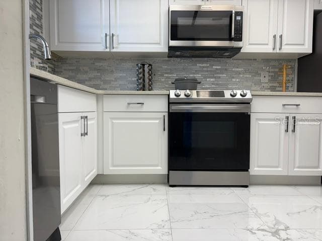 9700 STARKEY ROAD 113 photo 3