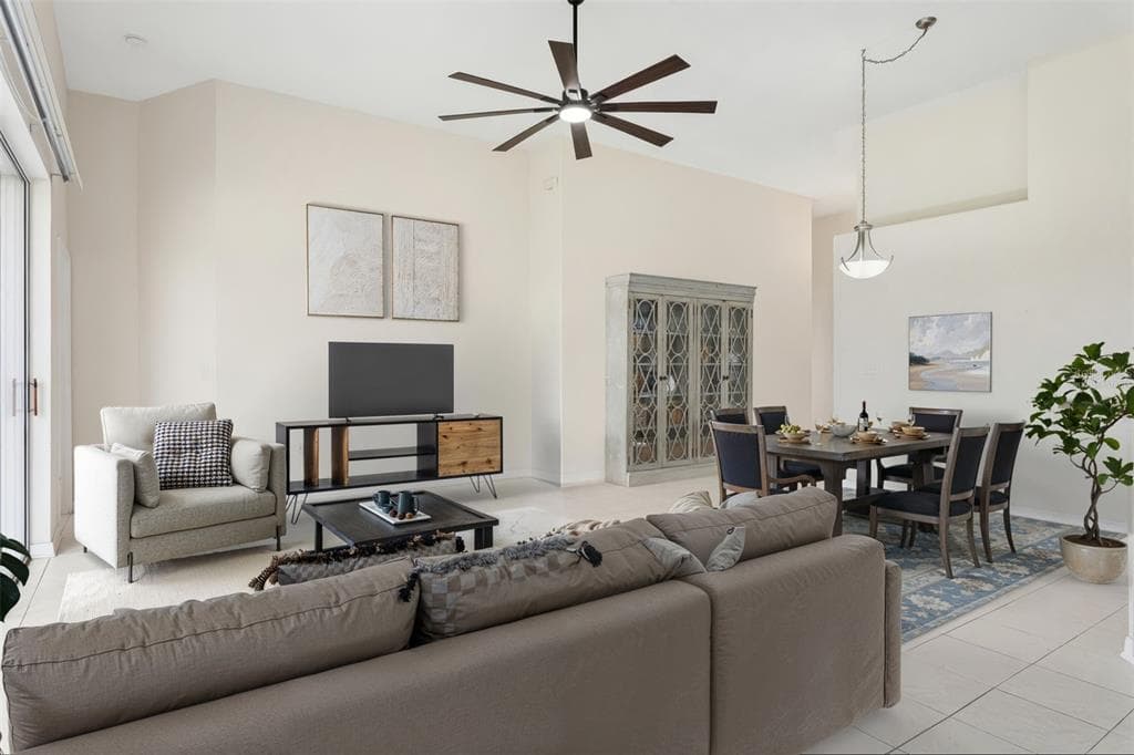 9103 PINEBREEZE DRIVE photo 8