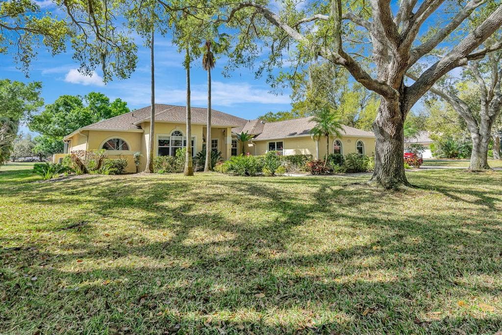 7212 N SERENOA DRIVE photo 2