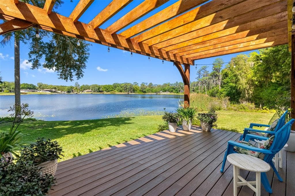 10209 LAKE GROVE DRIVE photo 7