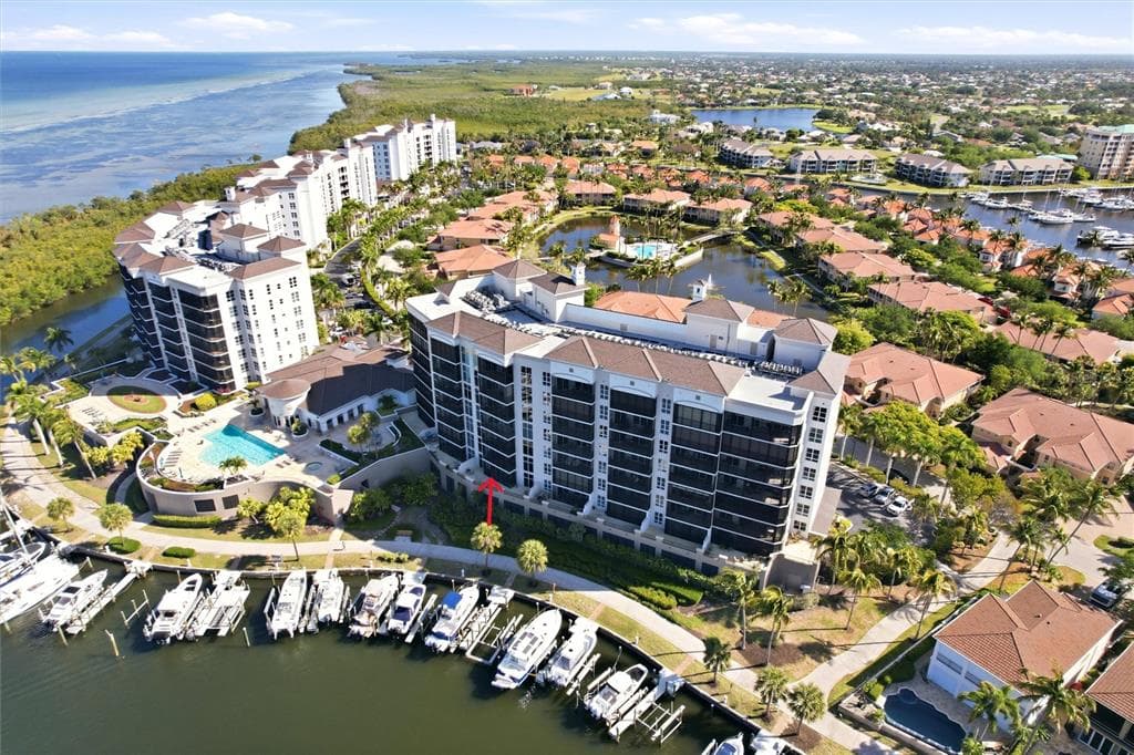3313 SUNSET KEY CIRCLE 105 photo 1