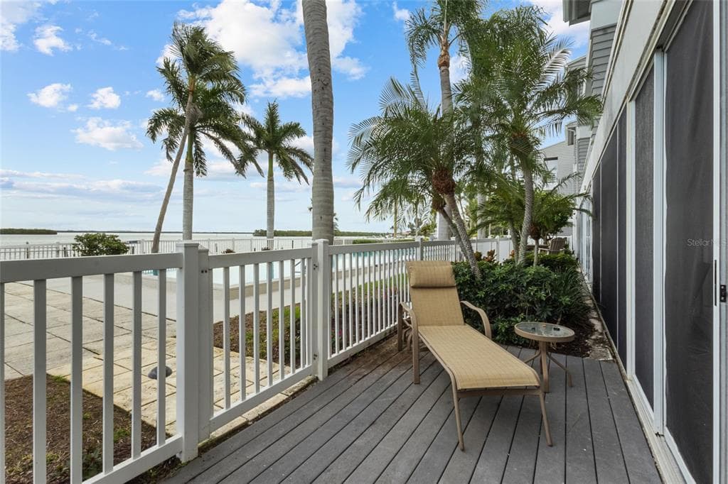 615 DREAM ISLAND PLACE 105 photo 25