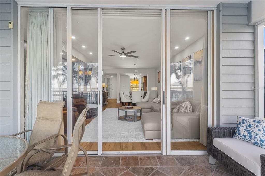615 DREAM ISLAND PLACE 105 photo 21