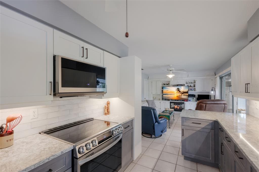 5007 BIMINI DRIVE photo 16