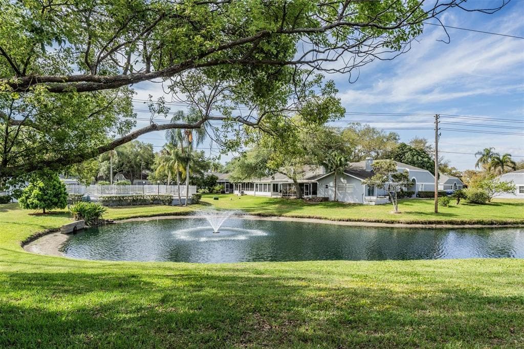 52 BRIGTON COURT photo 13