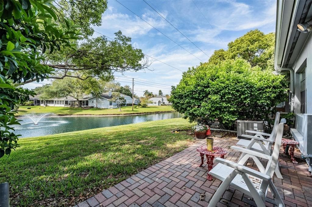52 BRIGTON COURT photo 11