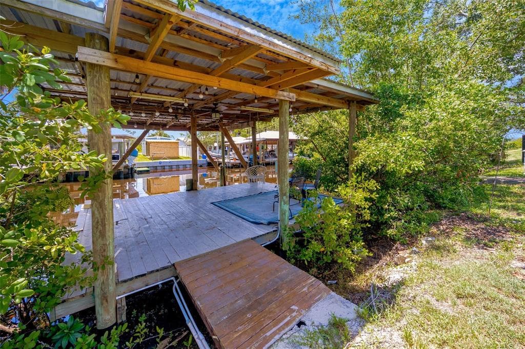 9935 RIVER DRIVE photo 7