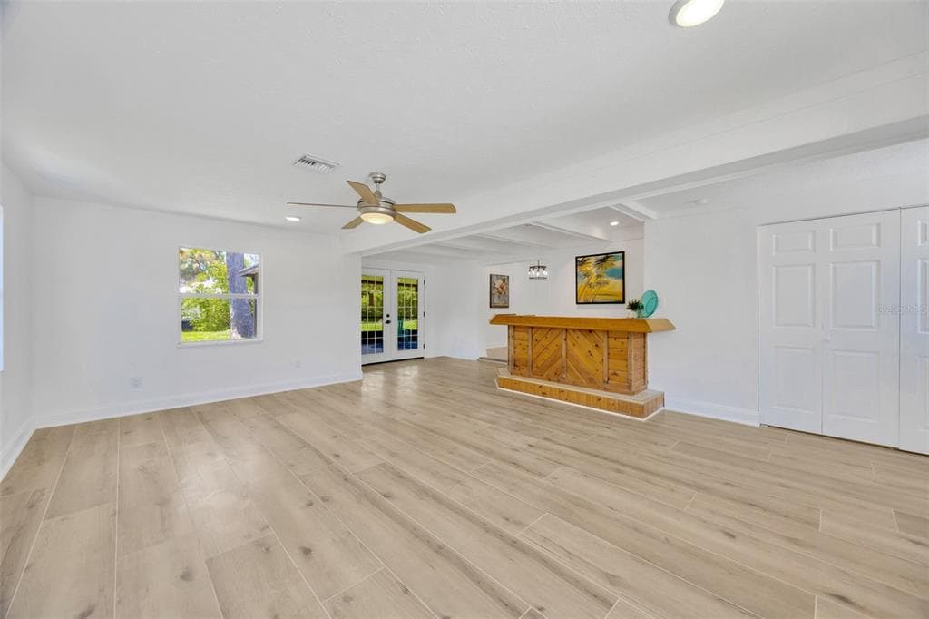 9935 RIVER DRIVE photo 15