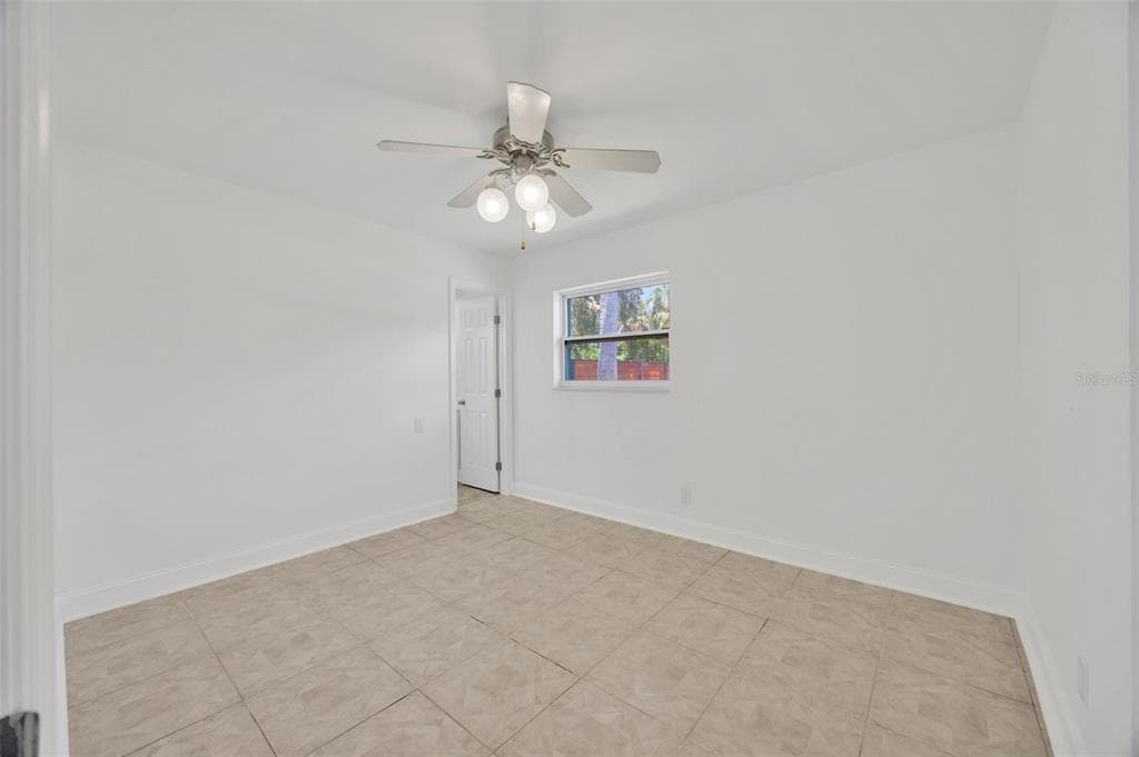 9935 RIVER DRIVE photo 21