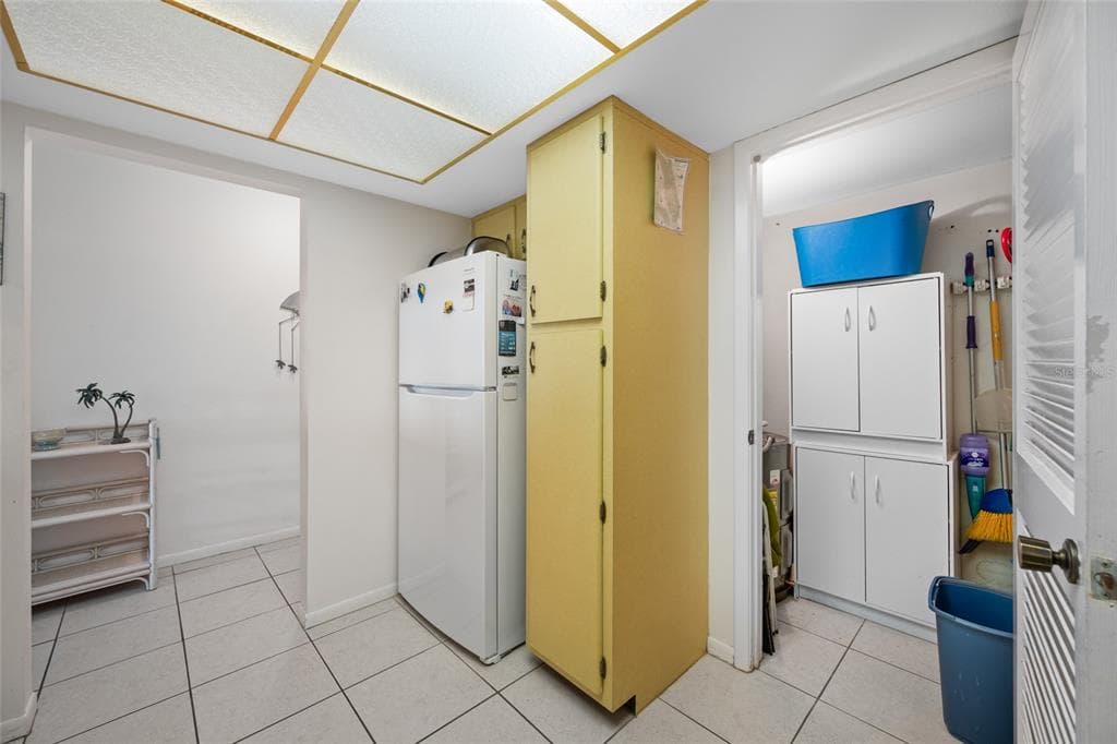 285 107TH AVENUE 306 photo 11