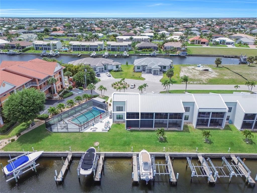 1318 WESLEY DRIVE #124B 2