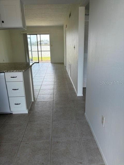 25225 RAMPART BOULEVARD 1702 photo 2