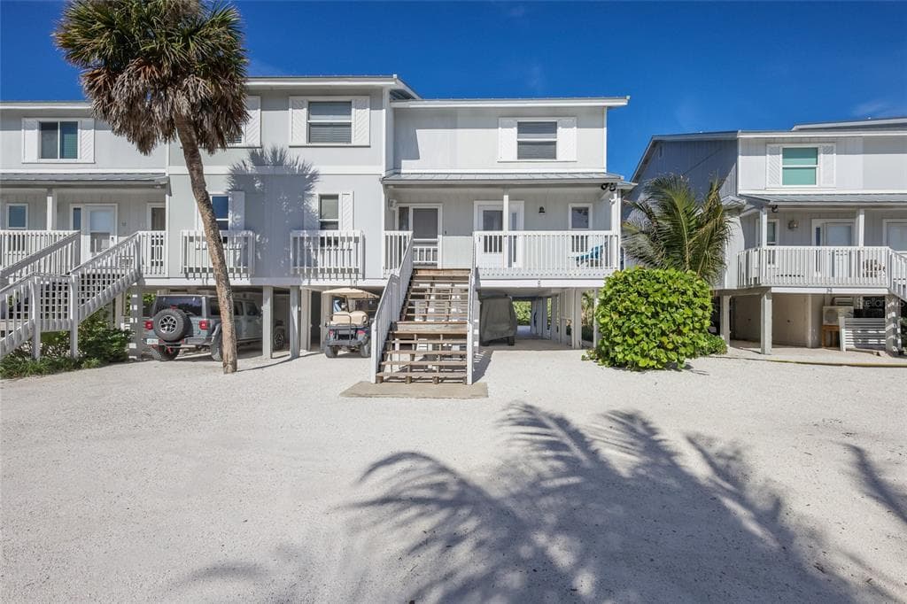 420 GULF BOULEVARD 9 photo 2