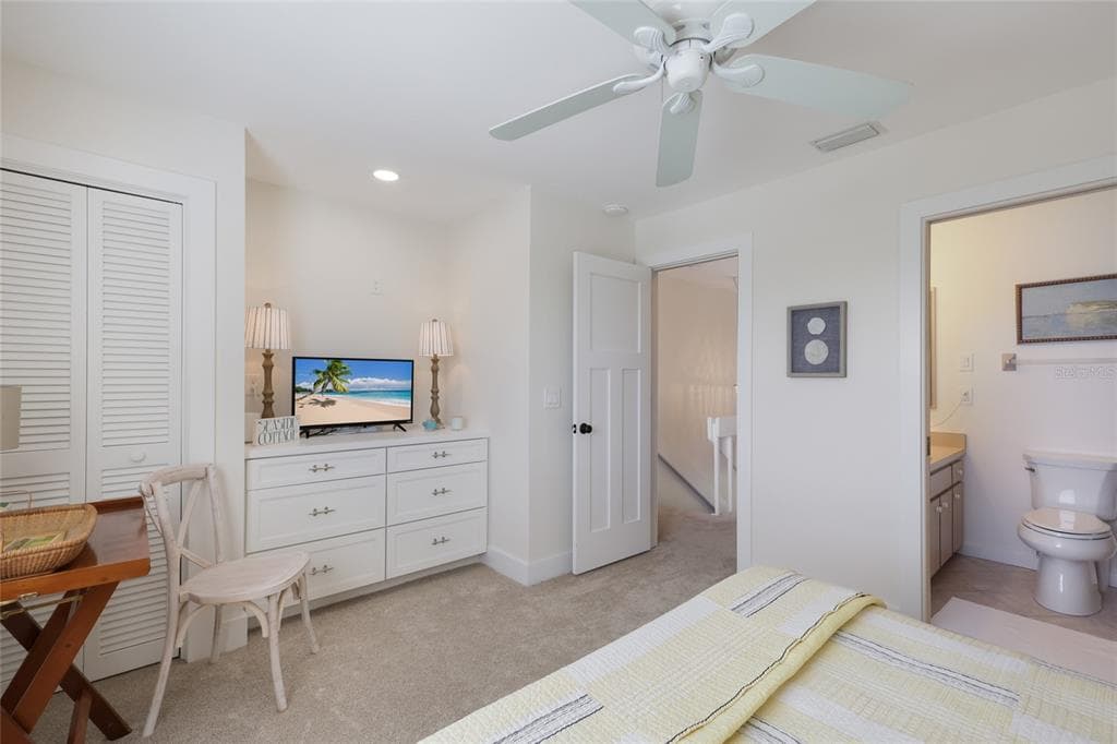 420 GULF BOULEVARD 9 photo 20