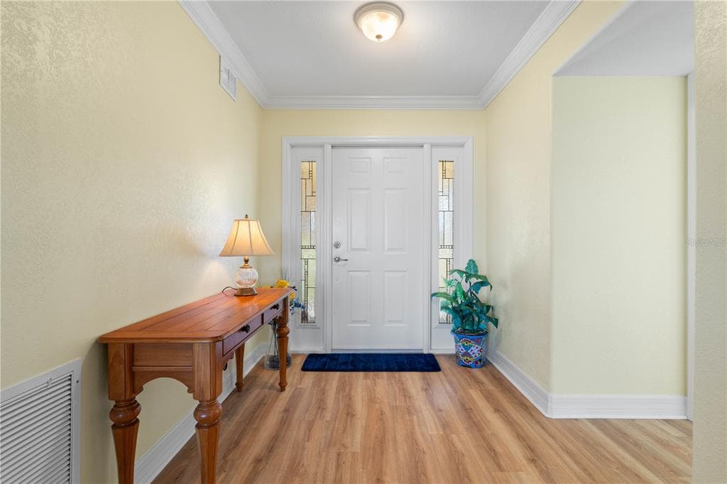 101 N MARION COURT 215 photo 17