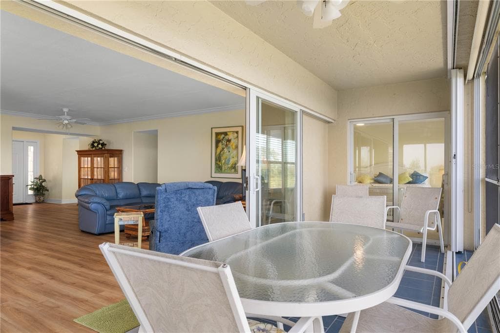 101 N MARION COURT 215 photo 10