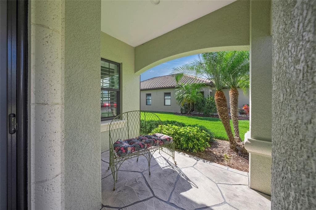 215 CASSANO DRIVE photo 8