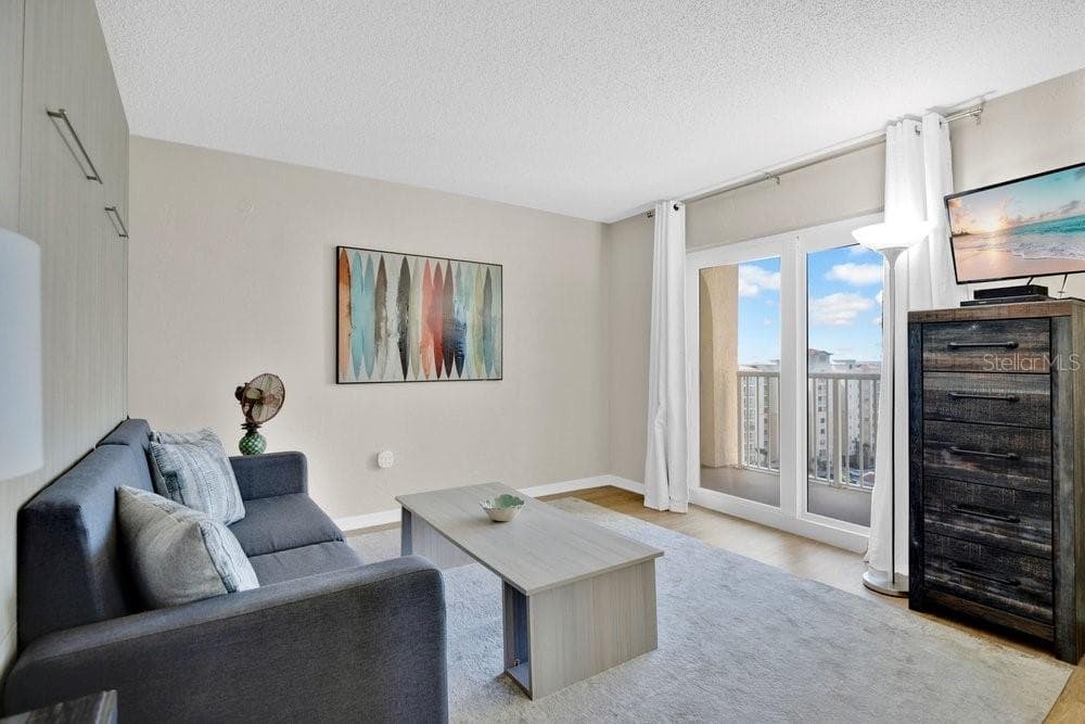 257 MINORCA BEACH WAY 1005 photo 23