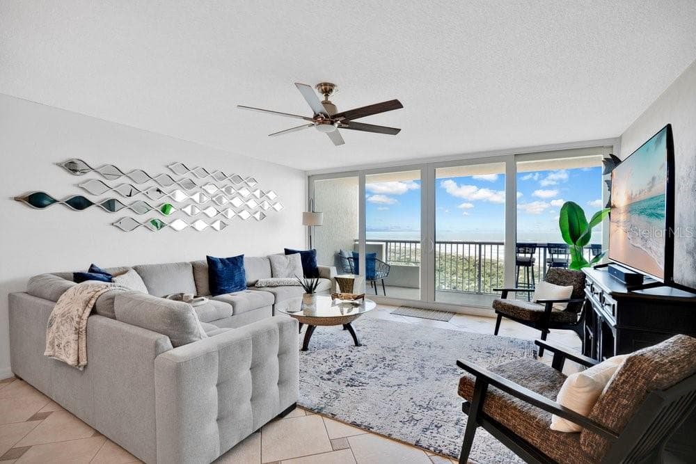 257 MINORCA BEACH WAY 1005 photo 6