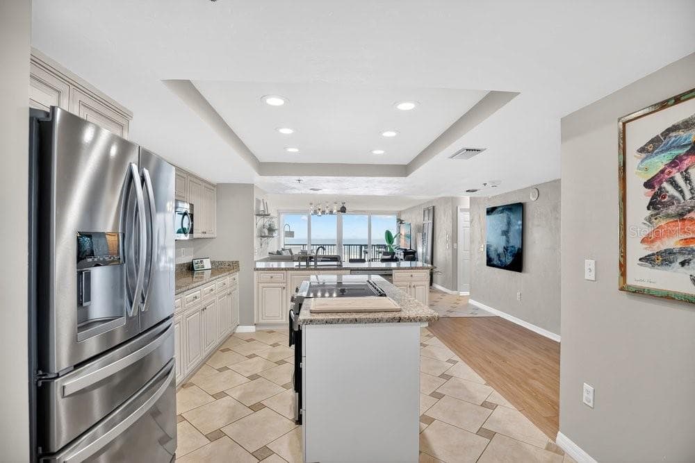 257 MINORCA BEACH WAY 1005 photo 13