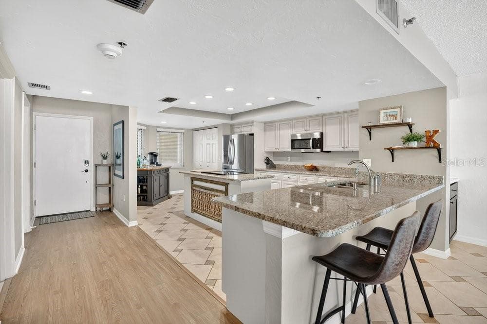 257 MINORCA BEACH WAY 1005 photo 11