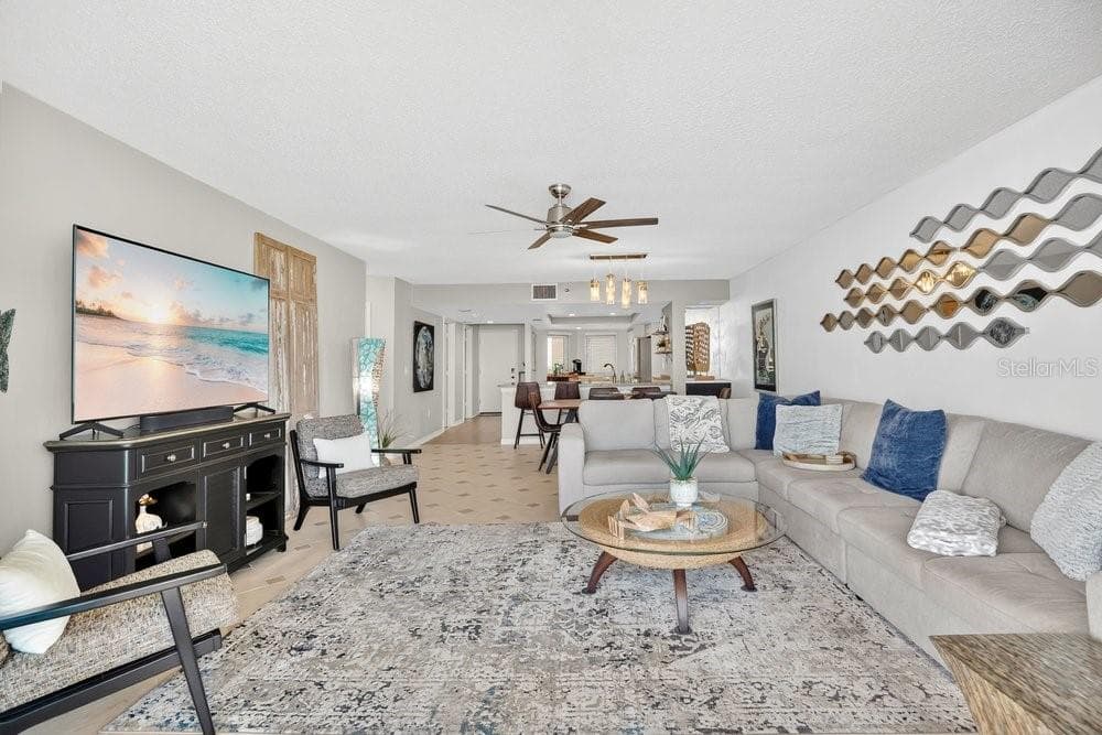 257 MINORCA BEACH WAY 1005 photo 8