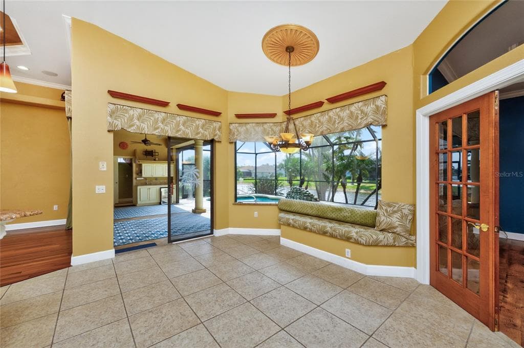 1141 ROTONDA CIRCLE photo 12