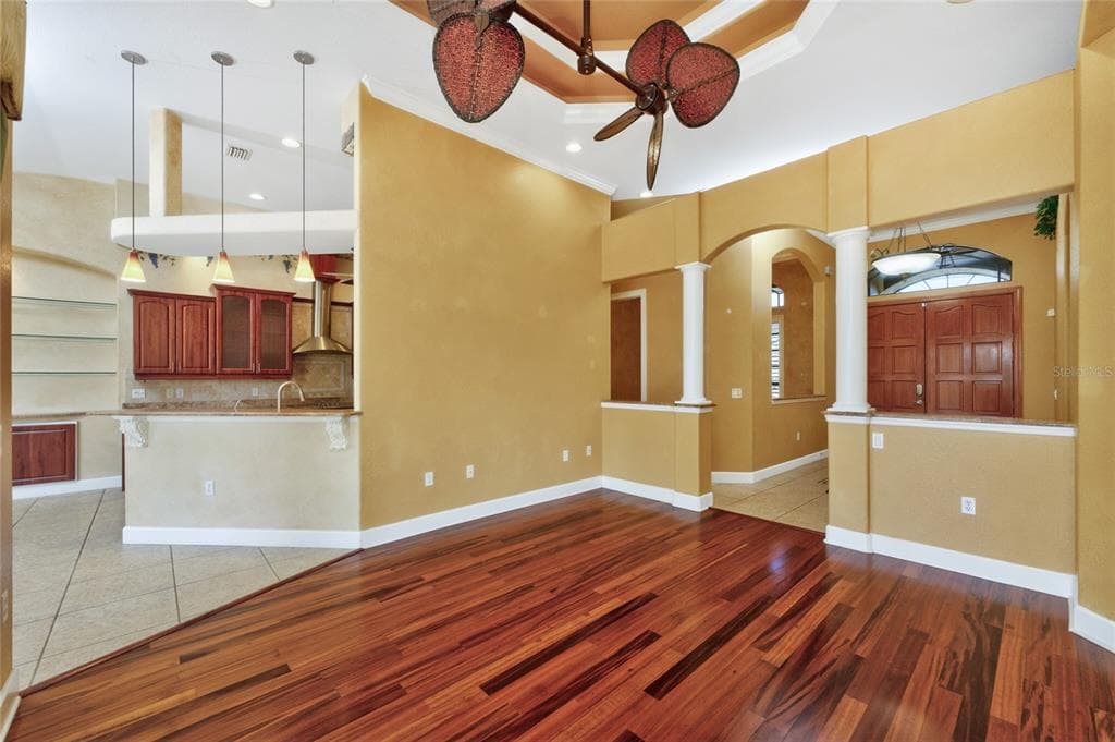 1141 ROTONDA CIRCLE photo 10