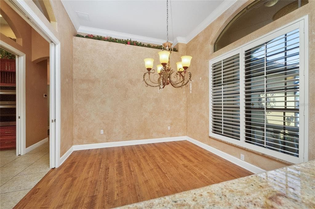 1141 ROTONDA CIRCLE photo 4
