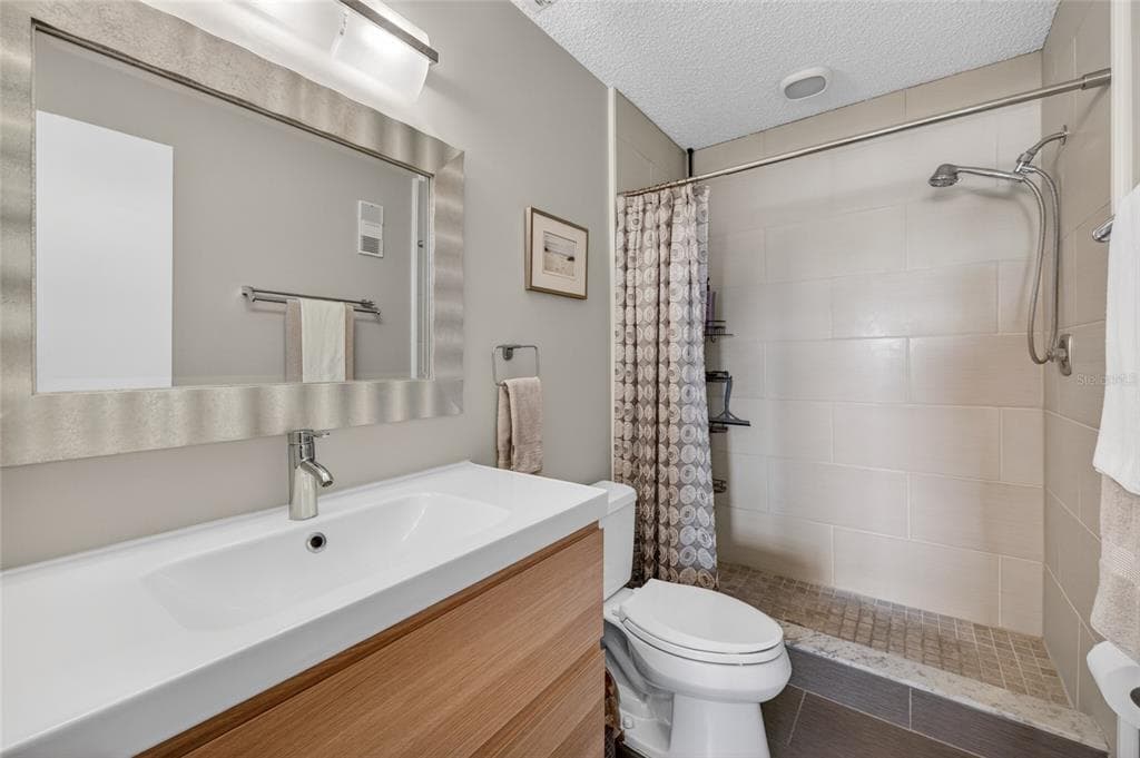 6080 80TH STREET N 409 photo 18