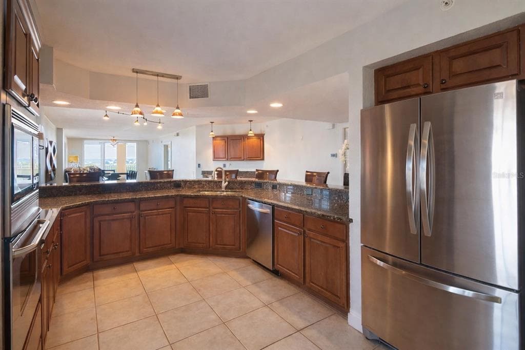 5353 GULF BOULEVARD A404 photo 8