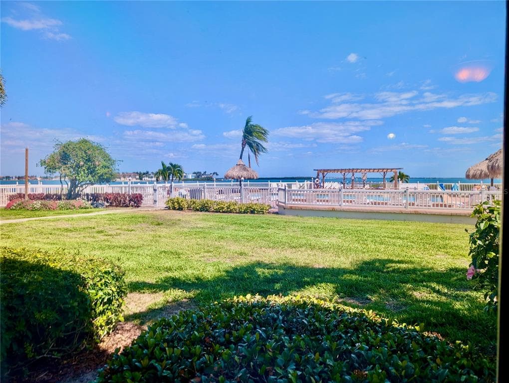 6218 PALMA DEL MAR BOULEVARD S 114 photo 17