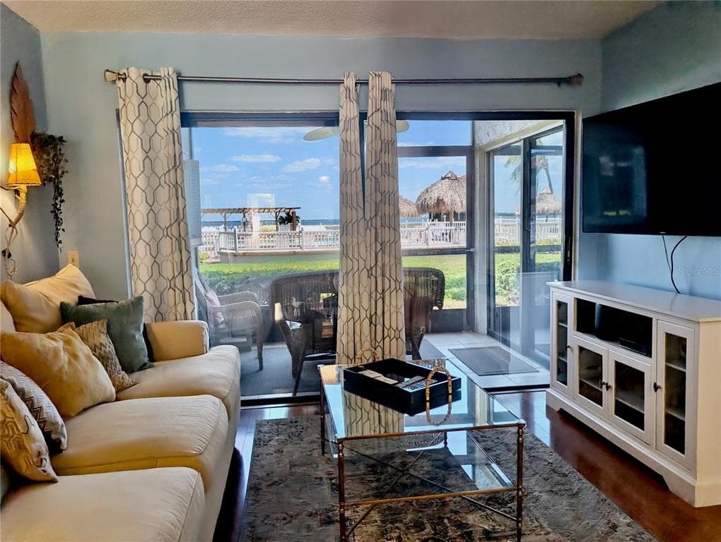 6218 PALMA DEL MAR BOULEVARD S 114 photo 10