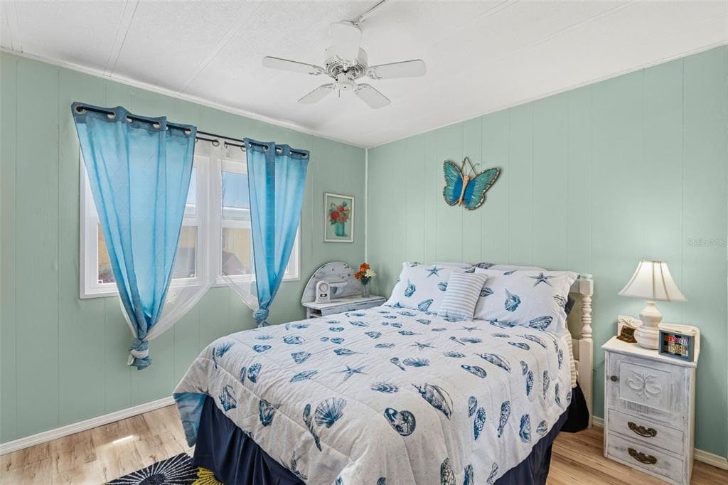 970 JOLANDA CIRCLE photo 13