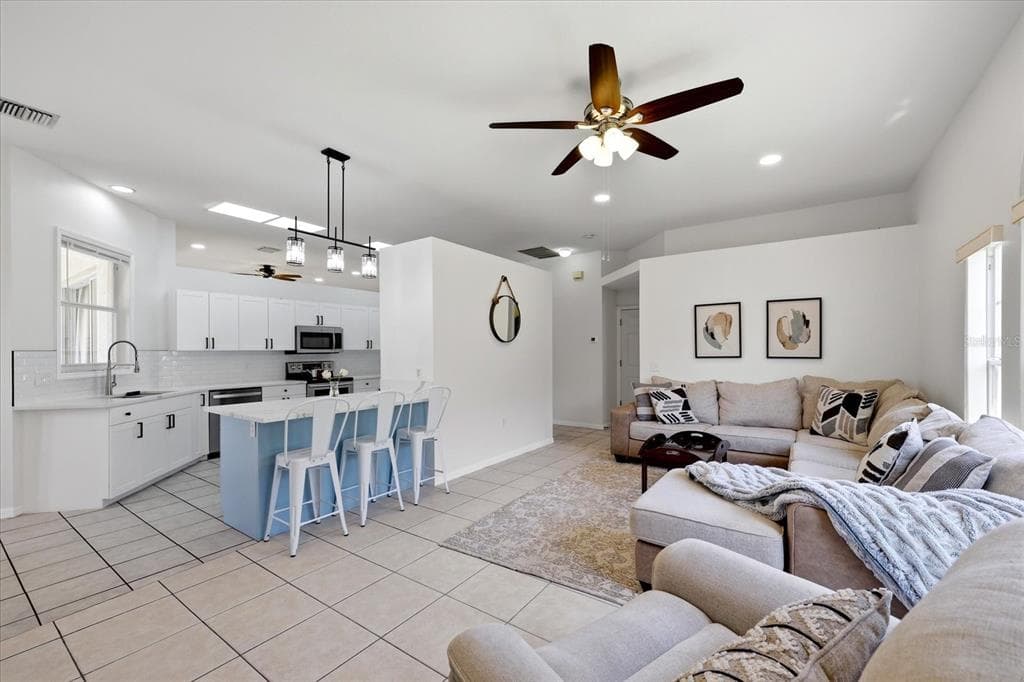 6223 ROCK CREEK CIRCLE photo 4