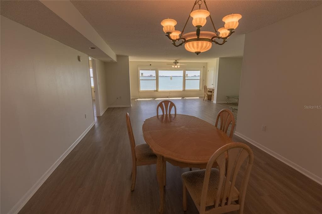 5980 SHORE BOULEVARD S 405 photo 6