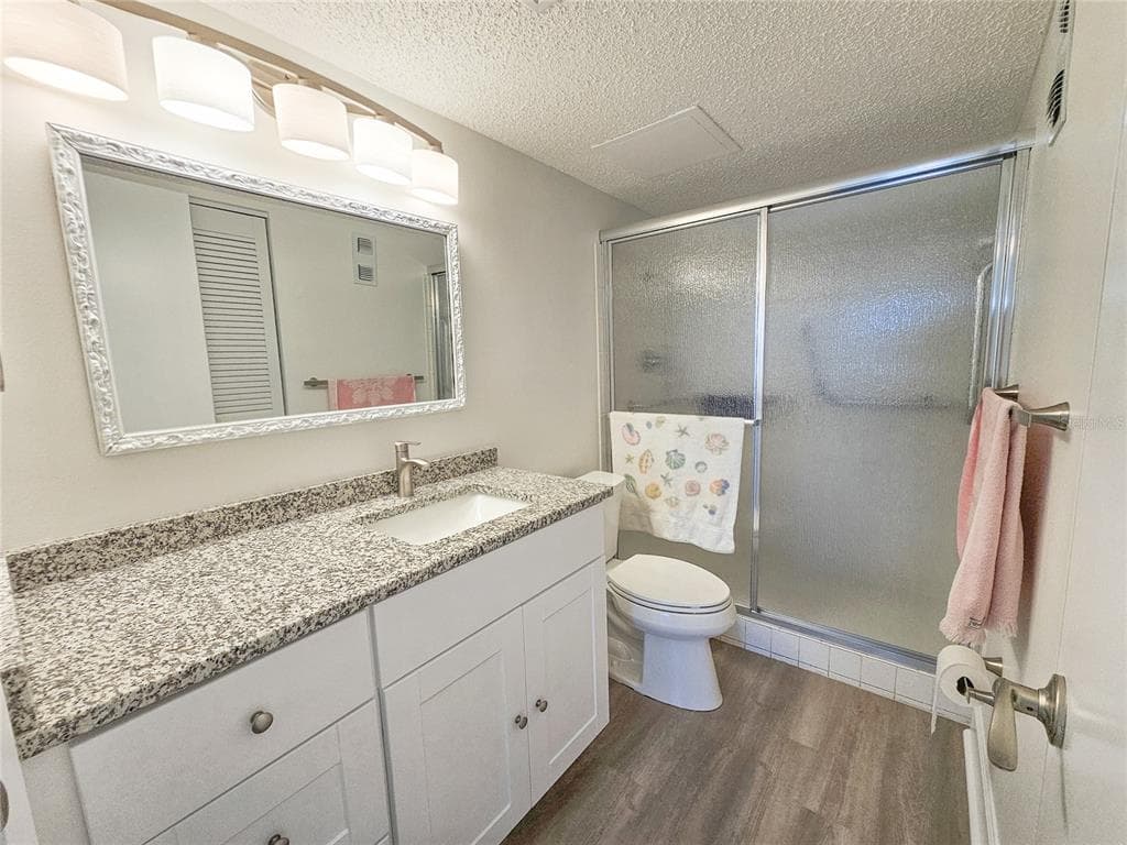 5980 SHORE BOULEVARD S 405 photo 16