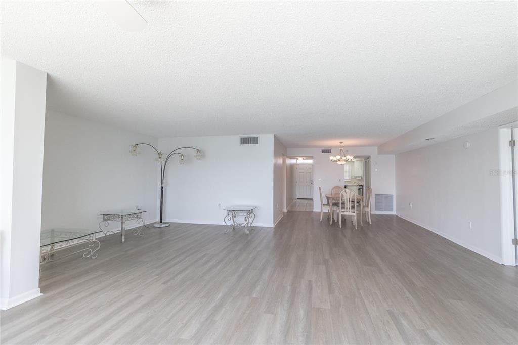 5980 SHORE BOULEVARD S 405 photo 11