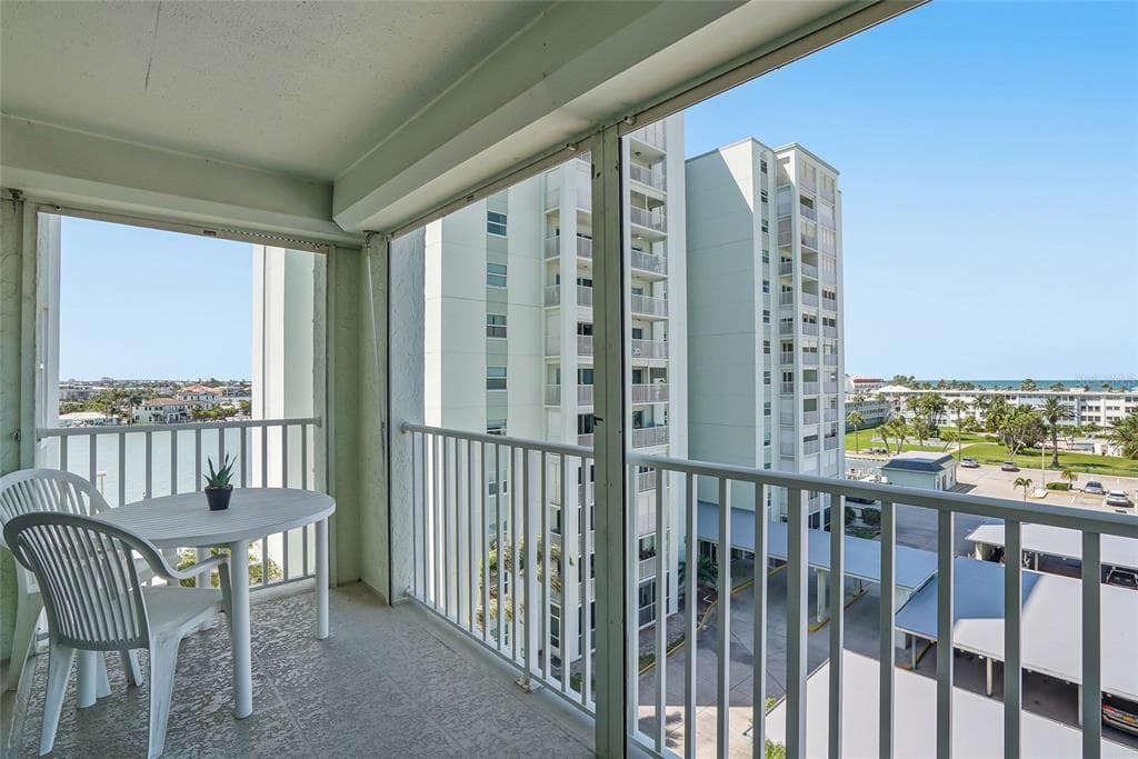 420 64TH AVENUE 602 photo 7